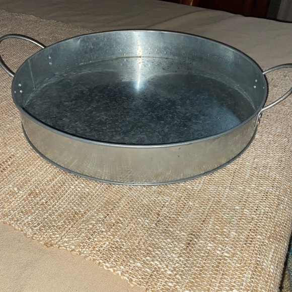 Metal Tray - Picture 4 of 5